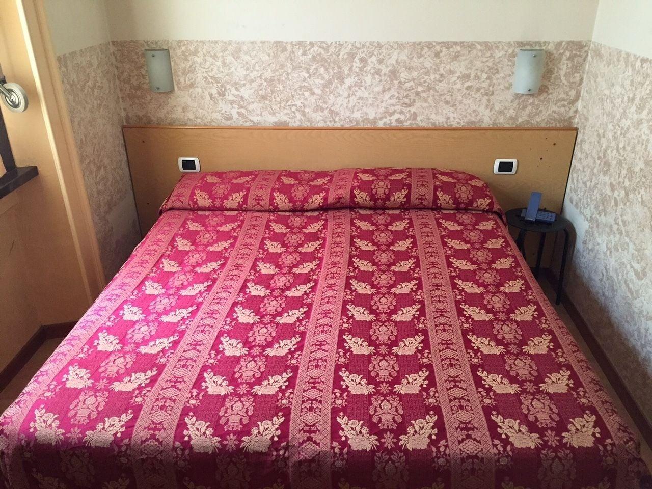 Hotel Nettuno Милано Екстериор снимка